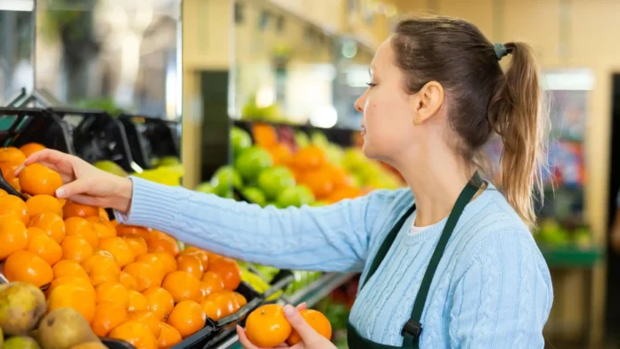 trgovina izvor shutterstock